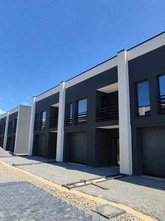 Продаж Танхаусу з гаражем в районі "КВАРЦ", Чернівці - фото 1