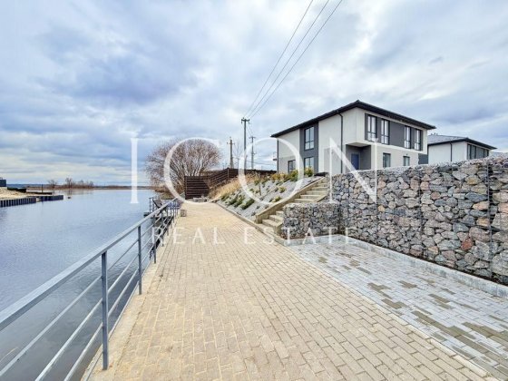 Продаж таунхаусу з власною набережною | 120м² | Осокорки Киев
