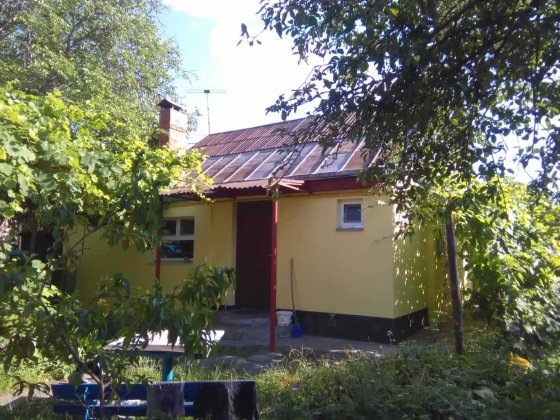 Будинок на казбеті з великою ділянкою Черкассы