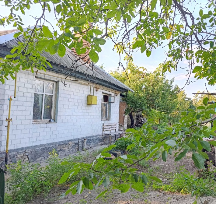 р-н Казбет Будинок під реконструкцію з ділянкою 7соток - фото 1