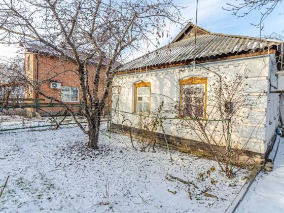 Окремий будинок в центрі Решетилівки. Решетилівський район Решетиловка