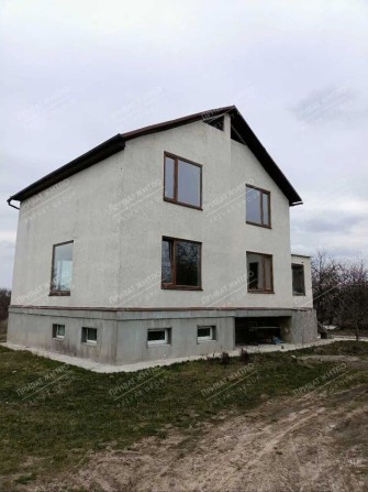 Два будинки на одній ділянці, с. Мачухи - фото 1