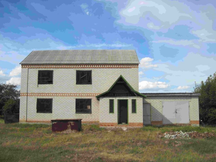 Двоповерховий будинок біля Дніпра - ваш комфортний дім у Градизьку - фото 1