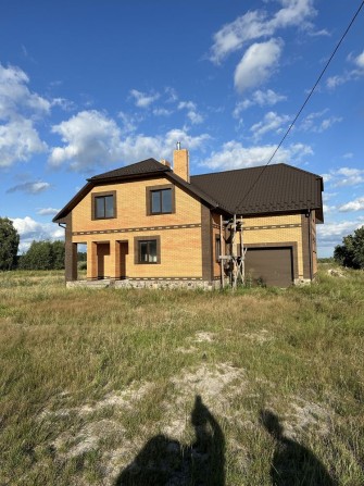 Будинок, Варашський район, с. Половлі - фото 1