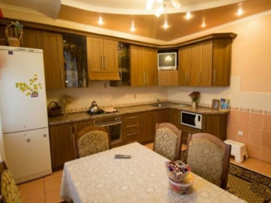 Продам будинок в Білій Криниці. Біла Криниця