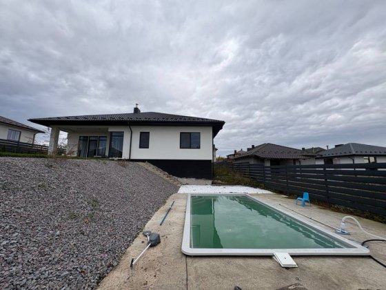 р Будинок 2024 року з басейном, каміном і гаражем на 2 авто + торг !!! Біла Криниця