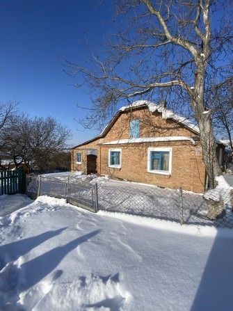 Цегляний газифікований будинок в с. Обарів - фото 1