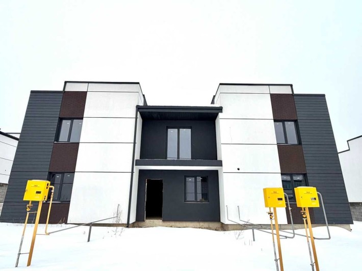 Продаж котеджу з міськими комунікаціями перша лінія - фото 1