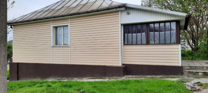 Продам дерев'яний будинок - фото 1