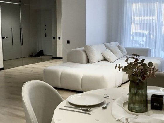 Продається  3 поверховий котедж в Байківцях Байківці