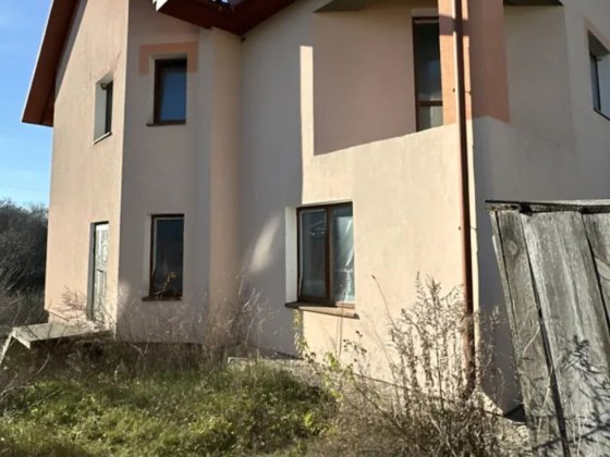 Продаж 2 поверхового дуплекса Байківці