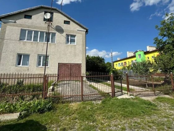 Продаж 2 поверхового будинку з ділянкою на 12 соток, 200.2 кв. м, Біла Біла