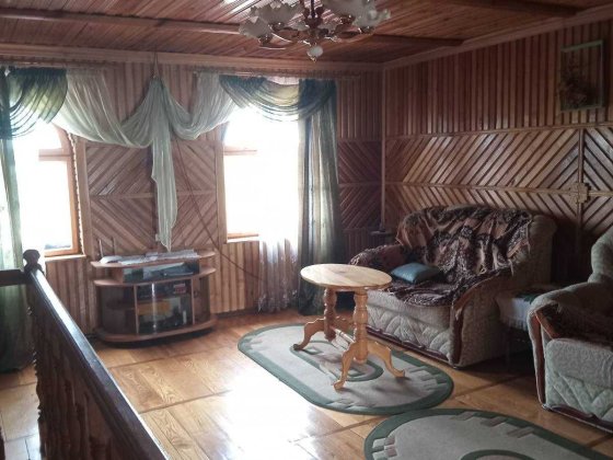 Затишний Будинок Гусятин