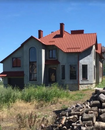 Продаж 3 пов. будинку з гаражем і діл. 16 соток, 525 кв. м, Смиківці - фото 1