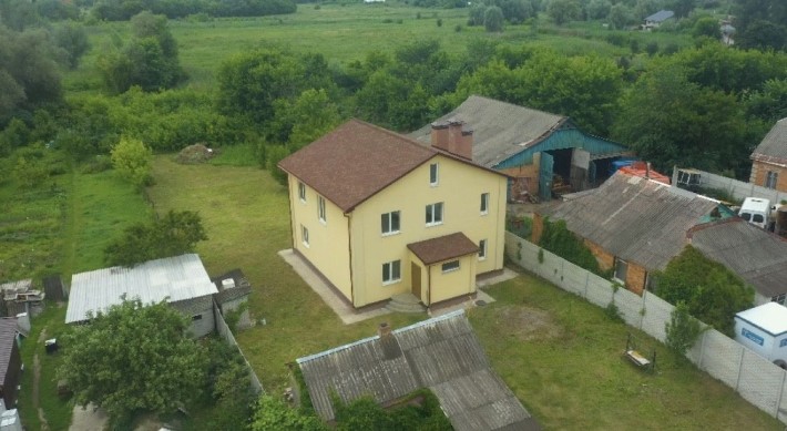 Продам будинок в Дергачах, зручне місце розташування. Сертифікат так. - фото 1