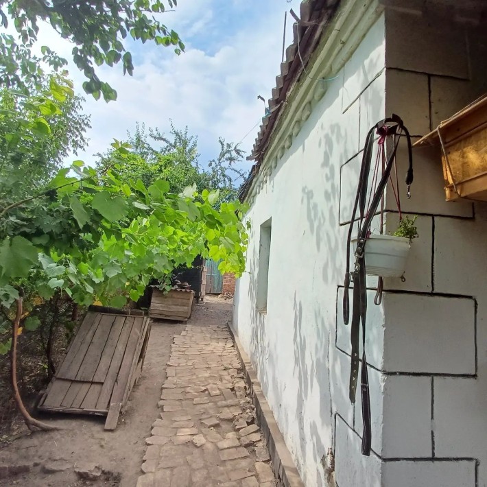 Продається, або здається в оренду півбудинку(більша частина) - фото 1