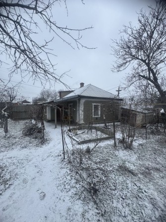 Продам пів будинку р-н. Базару - фото 1