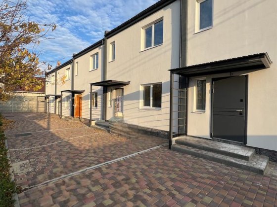 Продається компактний Таунхаус, р-н Д, вул. Зінченка Черкассы