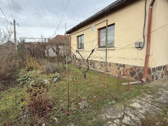 Продаж бадинку м-он Доманинці! єВідновлення Ужгород