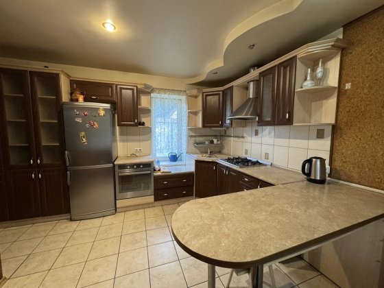 Продаж частини будинка на вулиці Колоскових(колишня  Будьоного). Чернігів