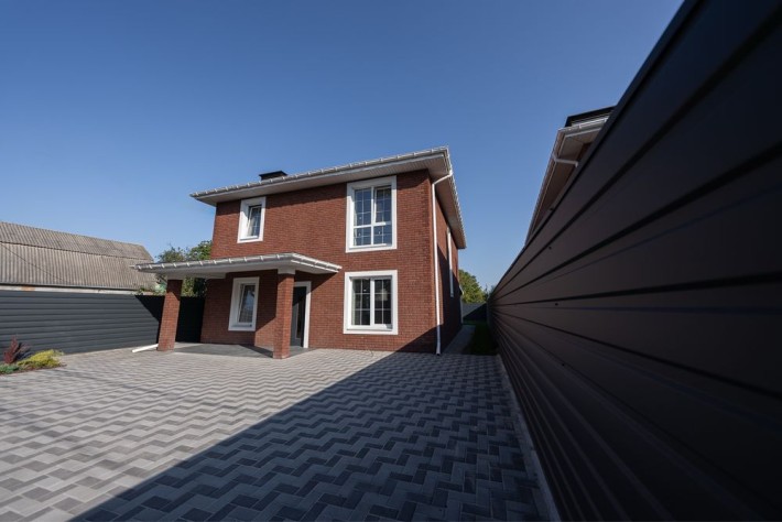 Терміновий продаж будинку Жуляни - фото 1