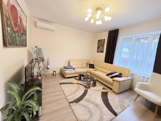 Будинок з ремонтом неподалік центру Ужгород