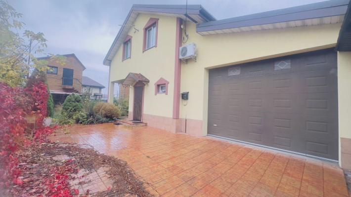 Продам 2пов.будинок з гаражем та підвалом, на Радужному масиві. - фото 1