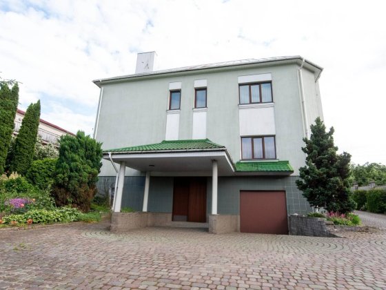 Продам хороший  БУДИНОК ! Ровно