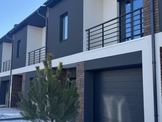 Таунхауси в р-ні Кварцу Чернівці