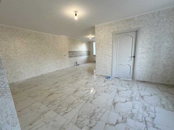 Новий сучасний будинок у районі 700ка! Дмитро Черкассы