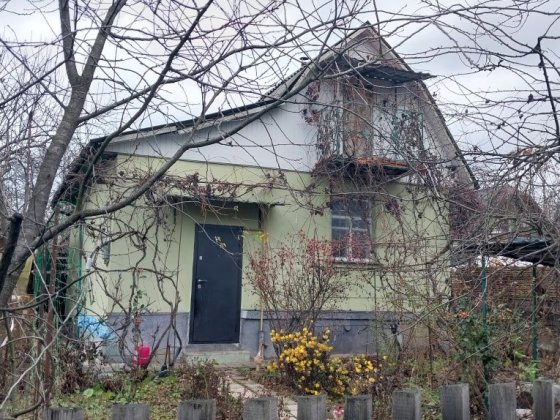 Продається дім, Кільцева 35, газ, вода, район Обллікарні! Чернігів