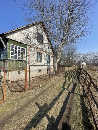 Продам 2х пов. будинок під житло 1 лінія  в р-ні Заза - фото 1