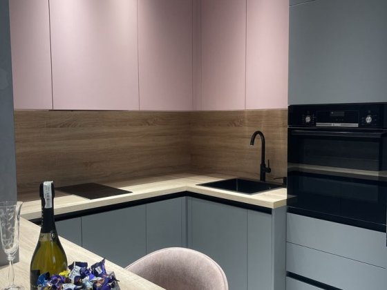 Продаж котеджу з дизайнерським ремонтом 12 школа Рівне