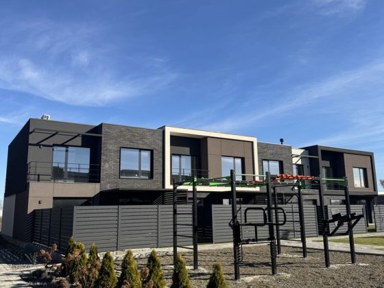 Сучасний Таунахаус Чернівці