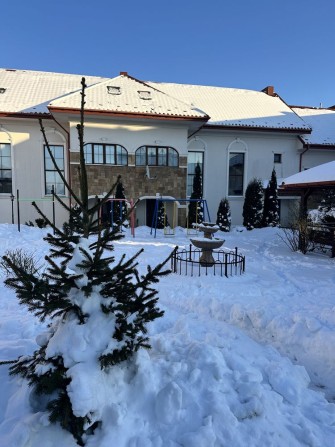 Продаж котеджу у який легко закохатися з першого погляду - фото 1