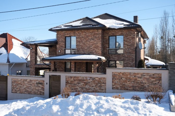 Терміновий продаж елітного будинку ! Спокійний район! Супер ціна! - фото 1