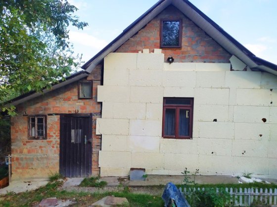 Дача по вул. Заставнянській в сад. тов. Механізатор Чернівці