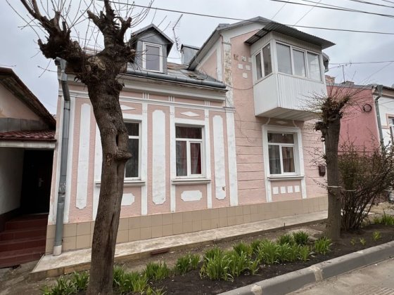 Продаж будинку по вул. Козачука Чернівці