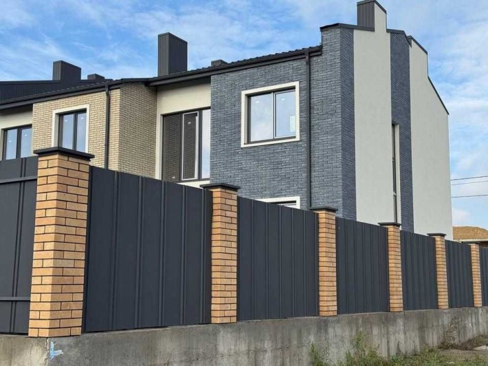 Продаж сучасних котеджів поруч із мікрорайоном «На Щасливому» - фото 1