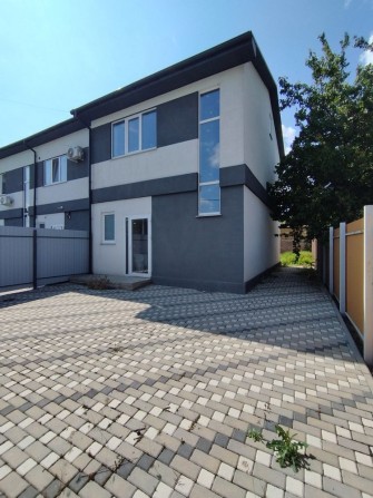 Продаж таунхауса вашої мрії на Казбетській! Простір. Стиль. Комфорт - фото 1