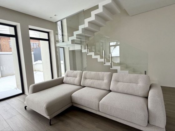 Продаж будинку 5 хв від центру міста Ужгород Ужгород