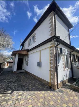 Пропонуємо вашій увазі затишну частину цегляного будинку, 559351 - фото 1