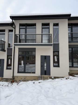 Продаж котеджу в місті - фото 1