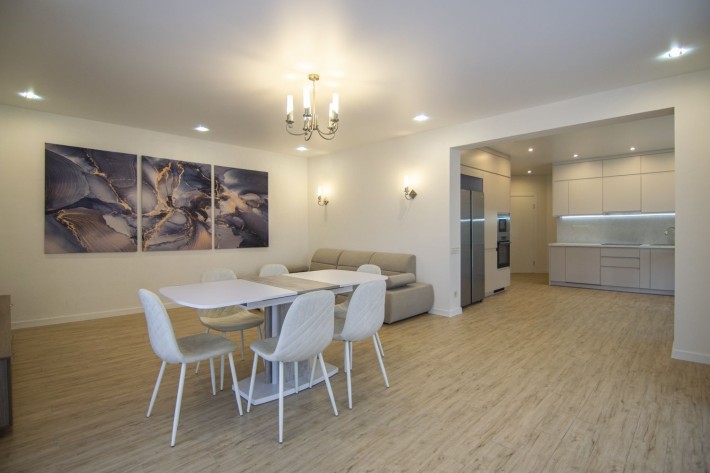 Таунхаус 150 м² з ремонтом в сосновому лісі, Бортничі - фото 1