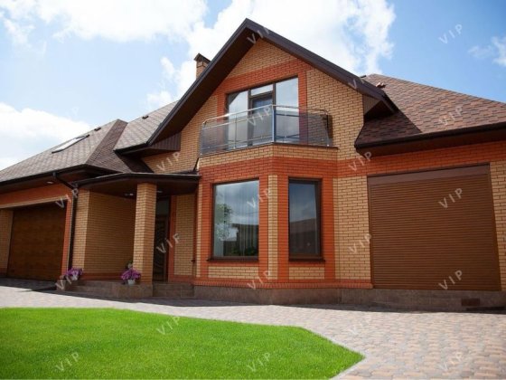 Шикарний будинок на Казбеті Черкассы