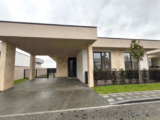 Найкраща ціна в Rock Garden Ужгород