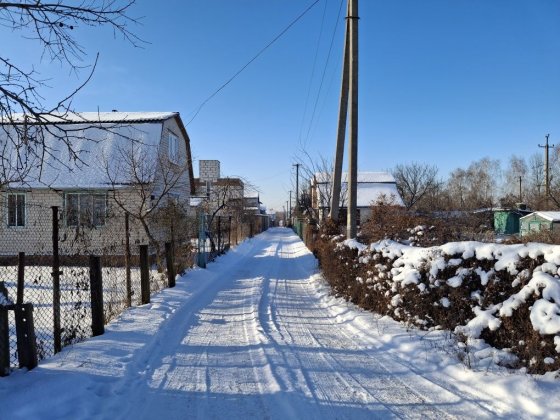 Продаж дачної ділянки.  По вулиці центральна вода та газ. Чернигов