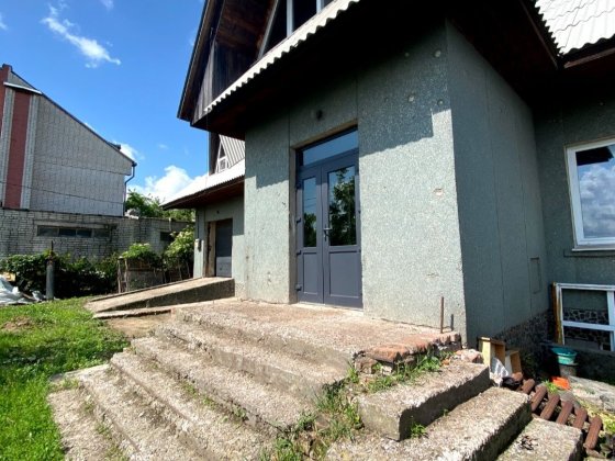 Будинок + басейн і баня Чернігів