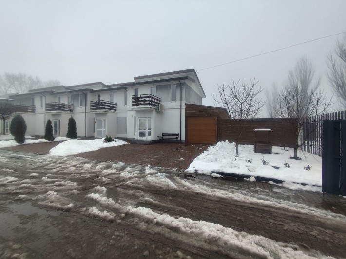 Продам таунхауз р-н ПЗР ЖК Південний - фото 1