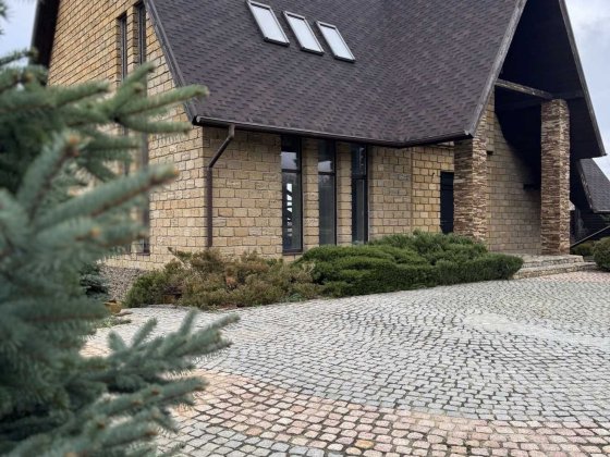 Продам 2х этажный дом в Бабаях,под чистовую отделку,390м2(код5464) Бабаї